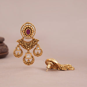 Stunning kundan gold plated cute earring