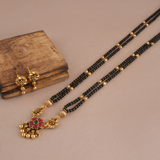 Amazing antique gold floral mangalsutra set