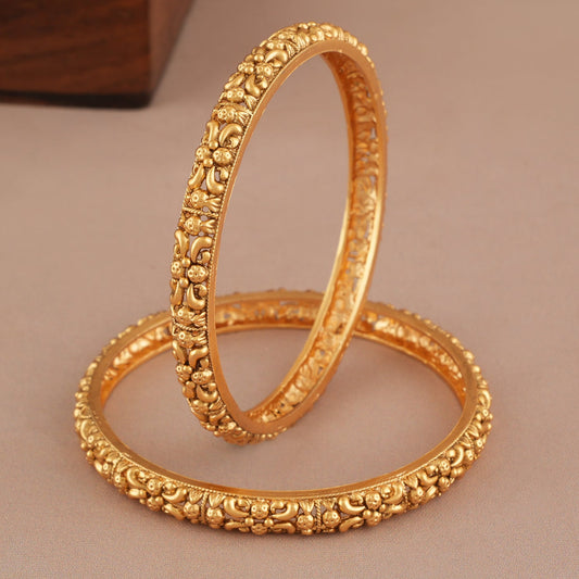 Amazing antique gold bangle set