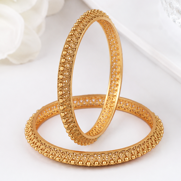 Cute plain gold plated pear shaped bangle set