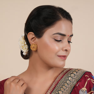 Beautiful ruby stone gold stud