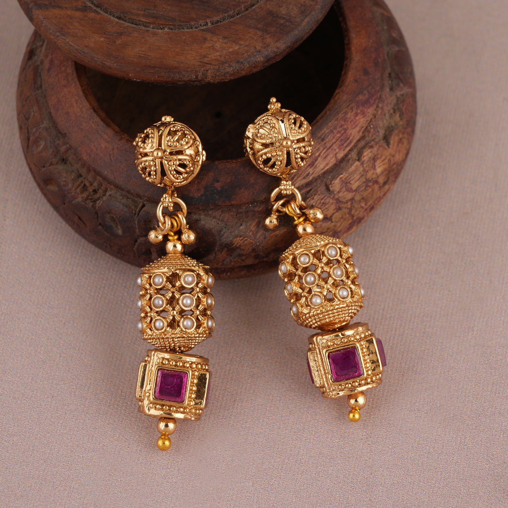 Long stone gold plated mala set with earring