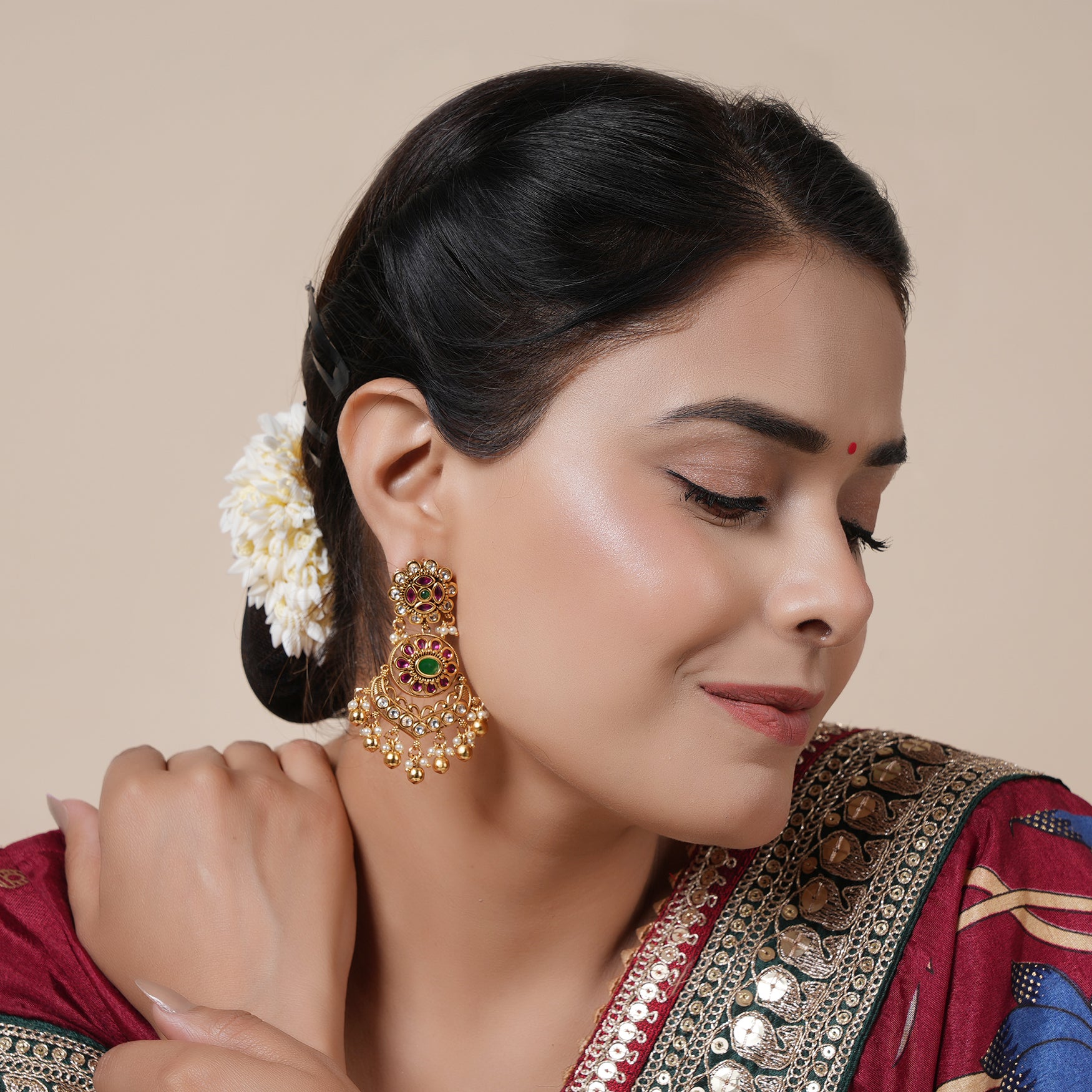 Beautiful antique gold kundan long earring