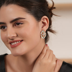 Stunning kundan enamel studs