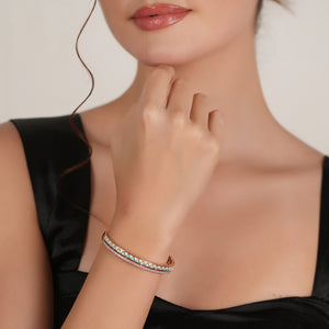 Stunning enamel diamond studded elegant bracelet
