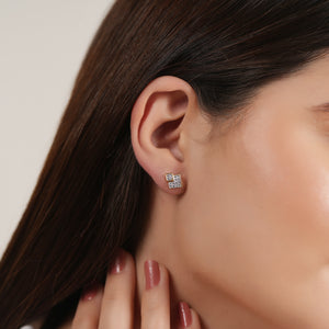Cute elegant CZ diamond stud earring
