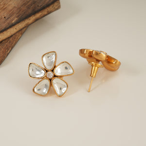 Cute floral gold plated kundan studs