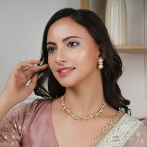 Stunning gold plated oval kundan necklace set with earring