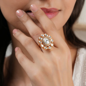 Gold plated oval kundan finger ring