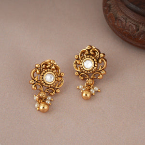 Cute antique gold kundan long mangalstura with earring