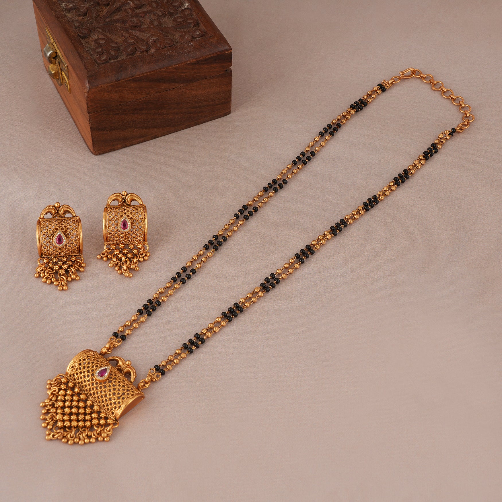 Stunning filigree gold plated mangalsutra set Free Cod smarsjewelrys