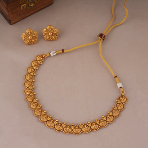 Cute antique gold plain maa lakshmi necklace set