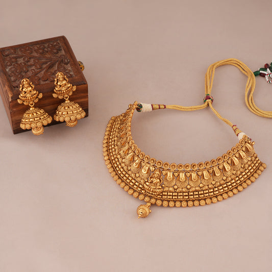 Stunning maa Lakshmi antique gold choker set I Temple Jewellery