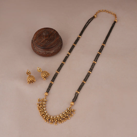 Cute long antique gold mangalsutra with earring