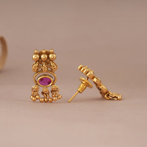 Cute antique gold ball drop stone earring