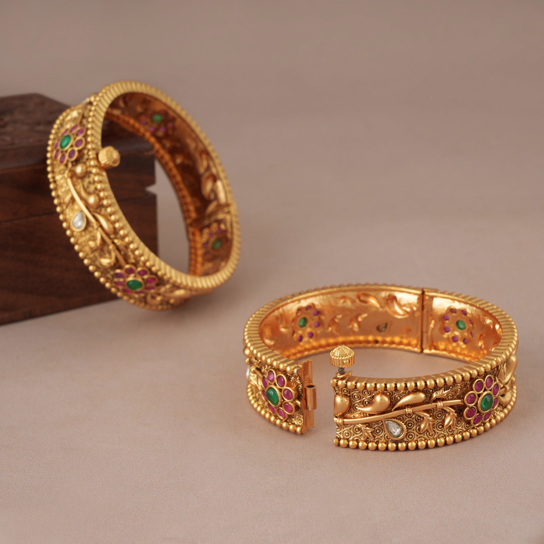 Amazing antique gold broad kada stone bangle set