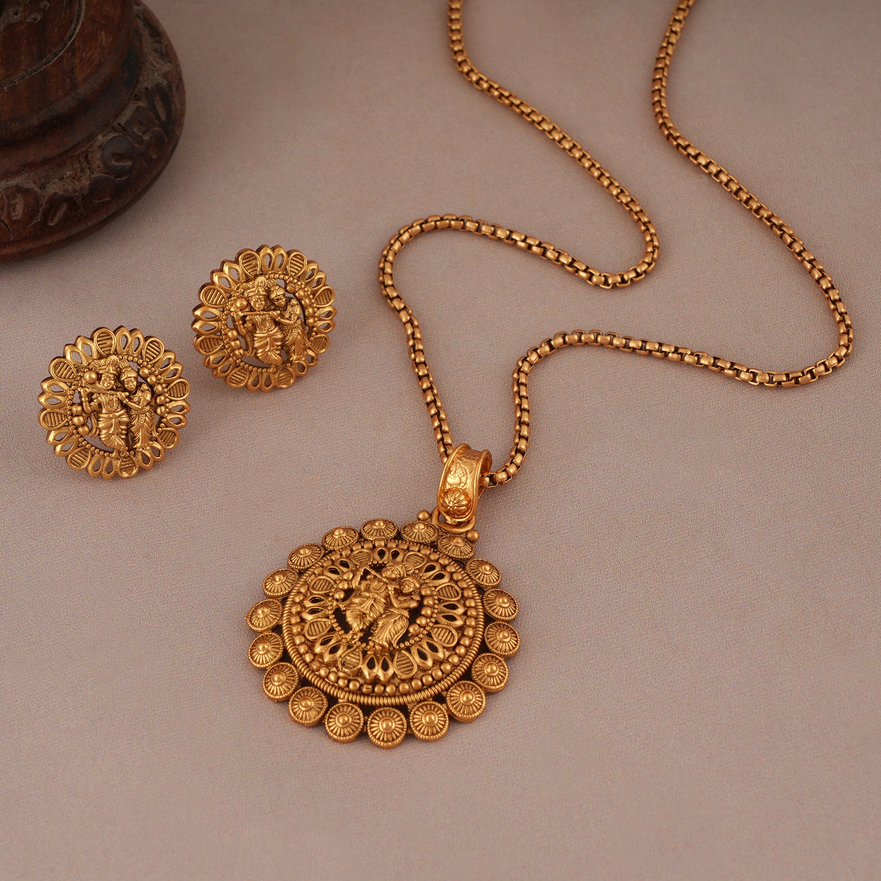 Auspicious antique gold radha krishna pendant set