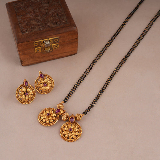 Stunning antqiue gold floral ruby long mangalsutra set