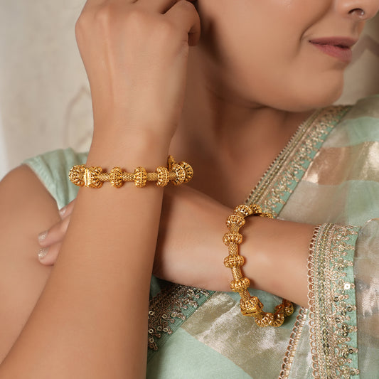 Amazing antique gold plain kada bangle set