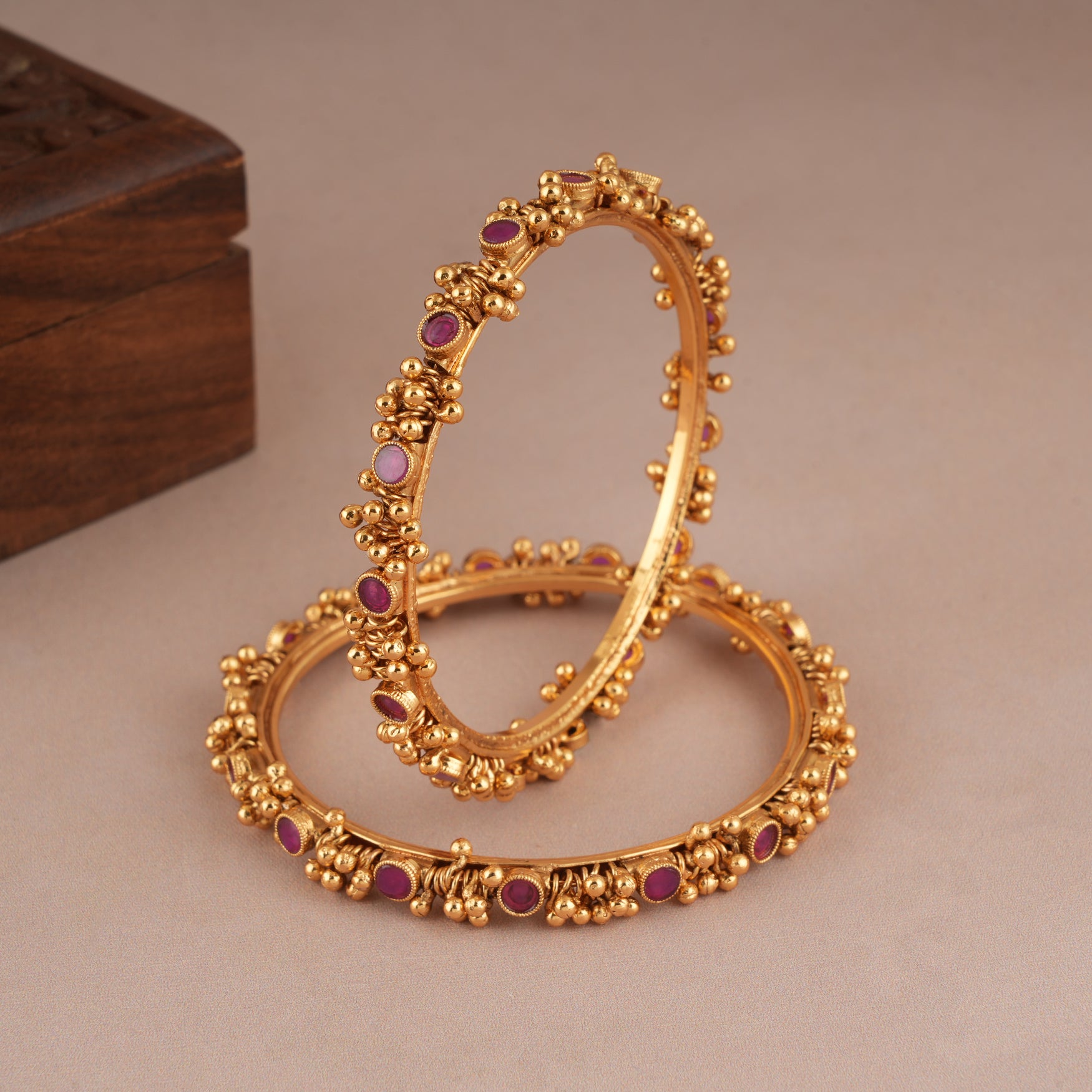 Amazing antique gold ruby bangle set