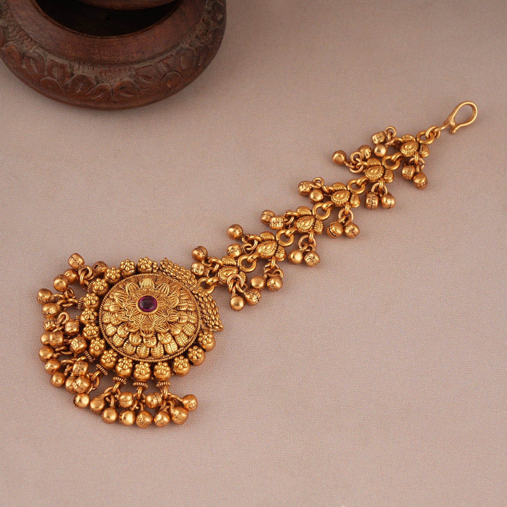 Beautiful antique gold ghungroo maangtika