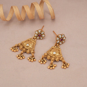 Stunning floral inspired antique gold necklace set