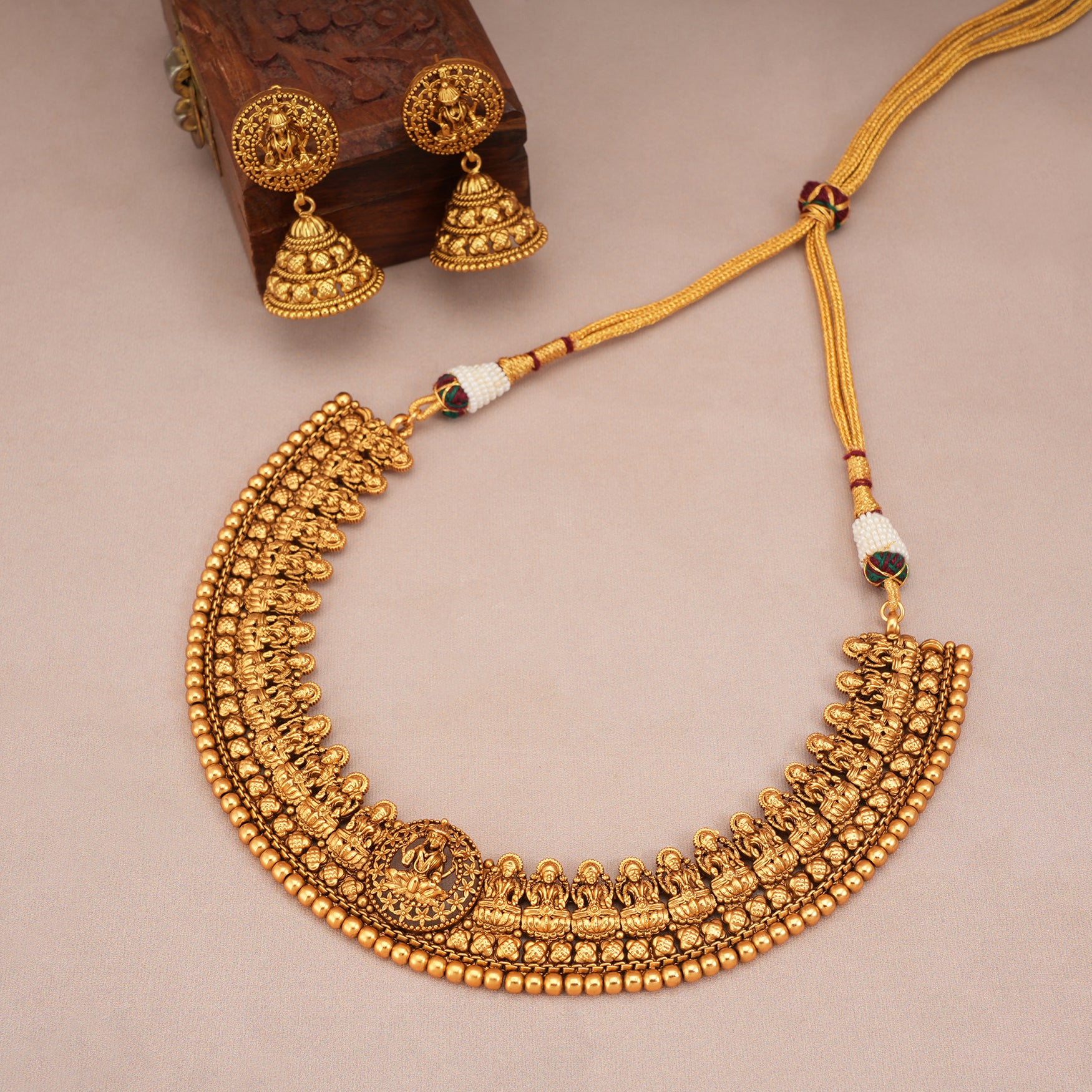 Auspicious antique gold maa lakshmi necklace set for women