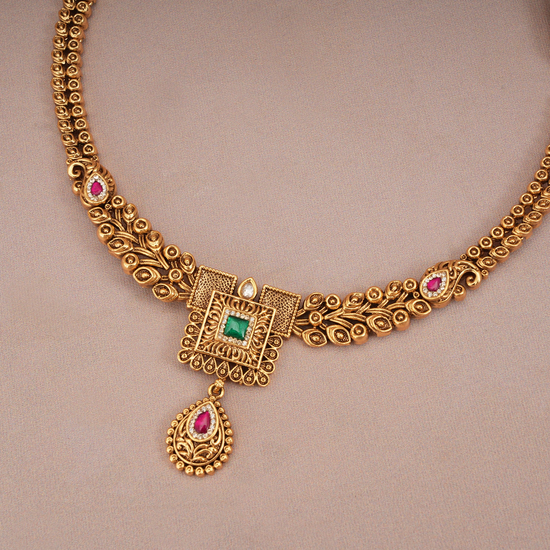 Stunning antique gold stone floral necklace set with earring