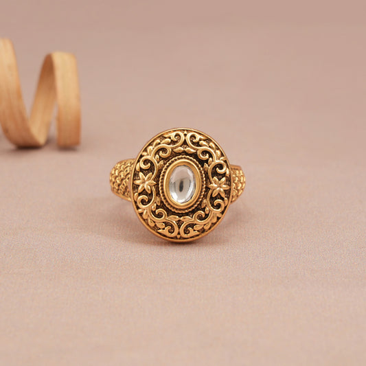 Stunning antique gold kundan finger ring