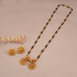 Long stunning antique gold floral mangalsutra set