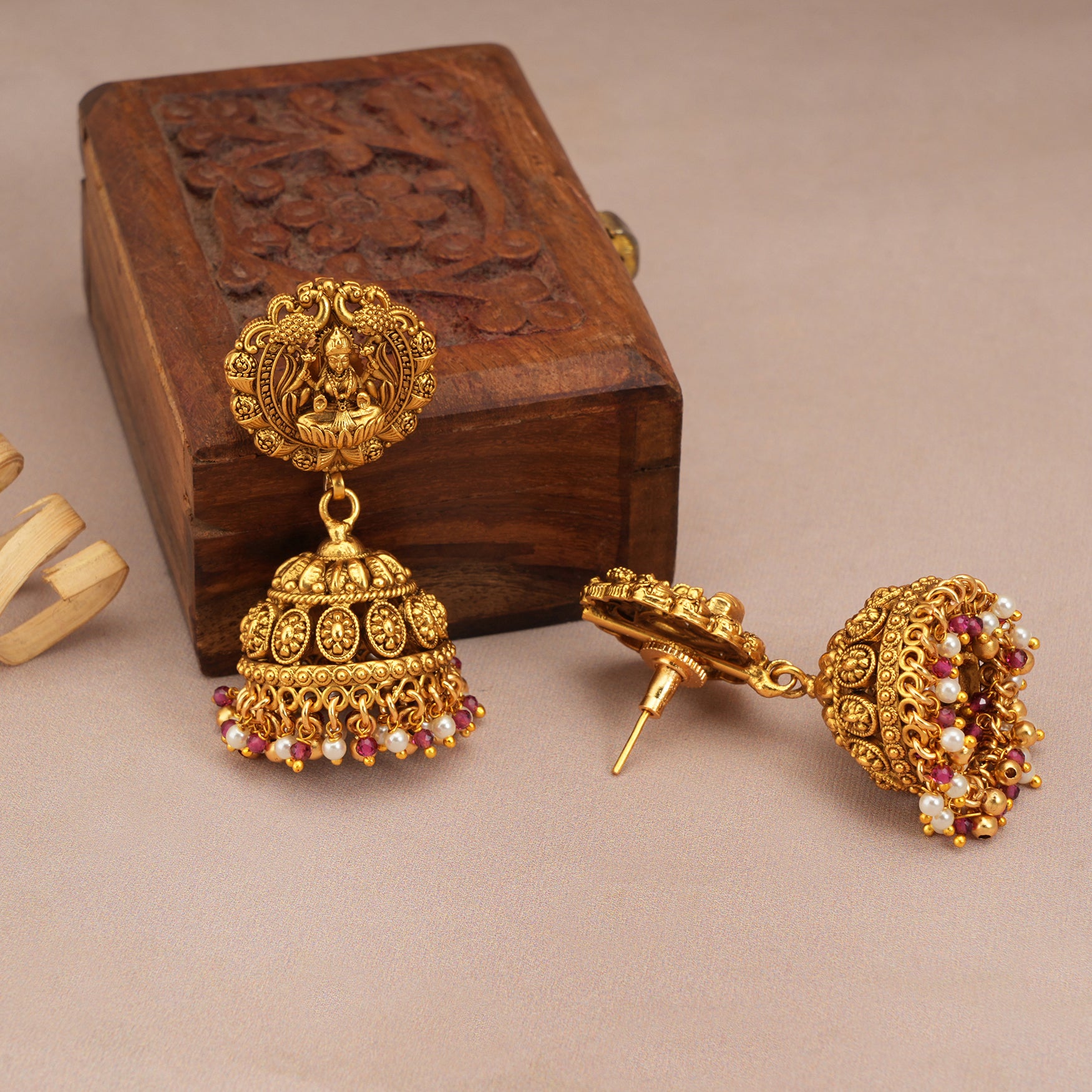 Gorgeous antique gold maa lakshmi necklace set with jhumka earring