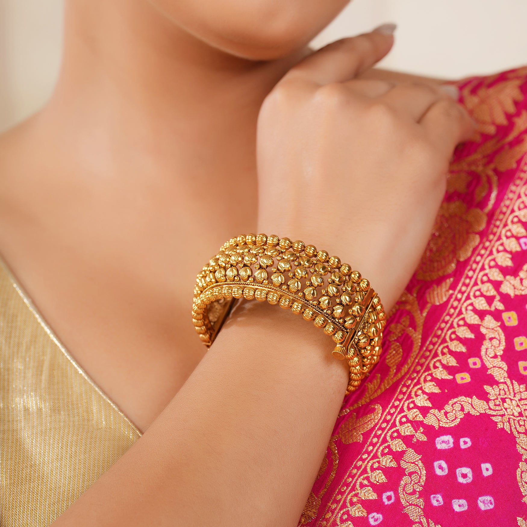 Gorgeuous plain antique gold broad openable kada bangle