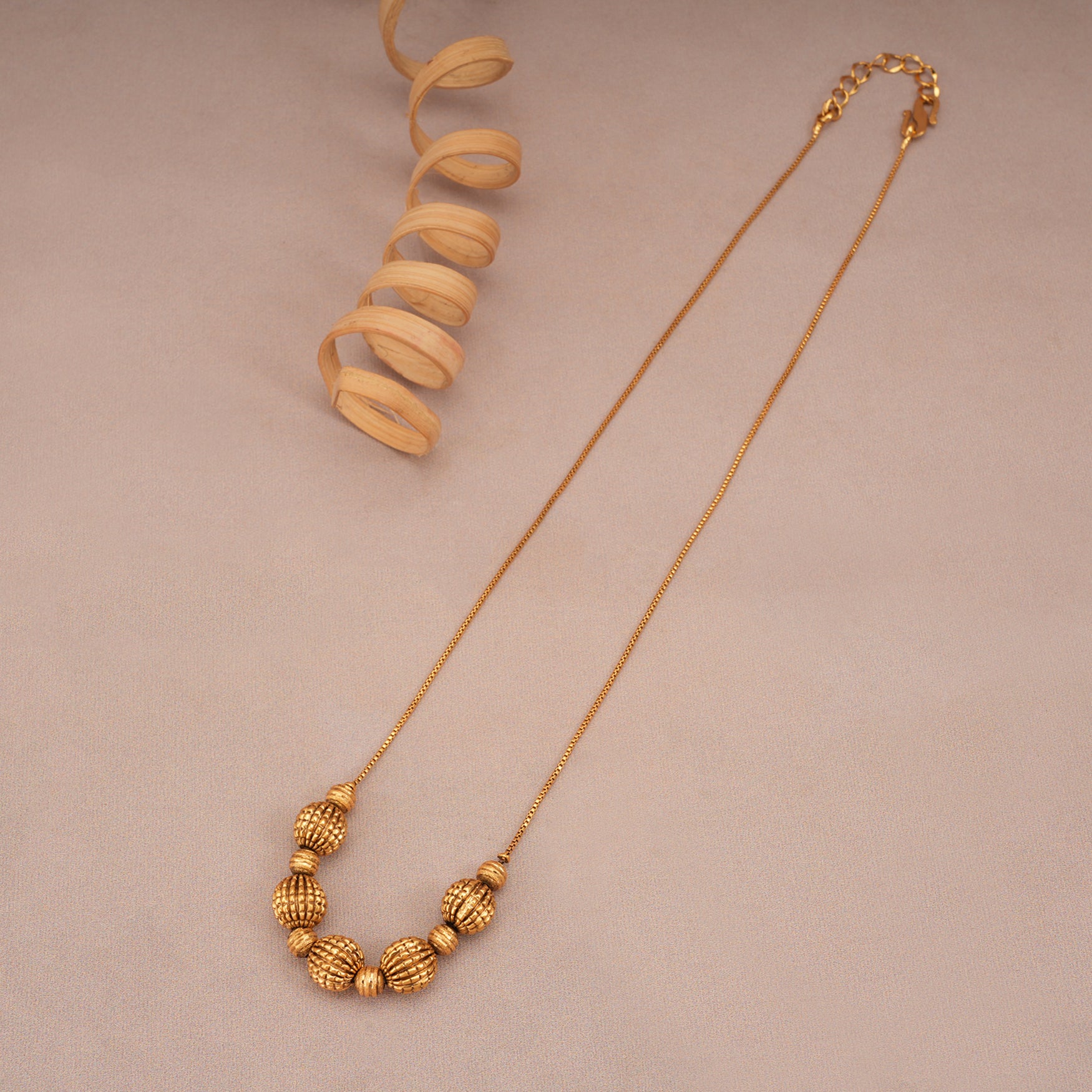 Cute antique gold ball string chain