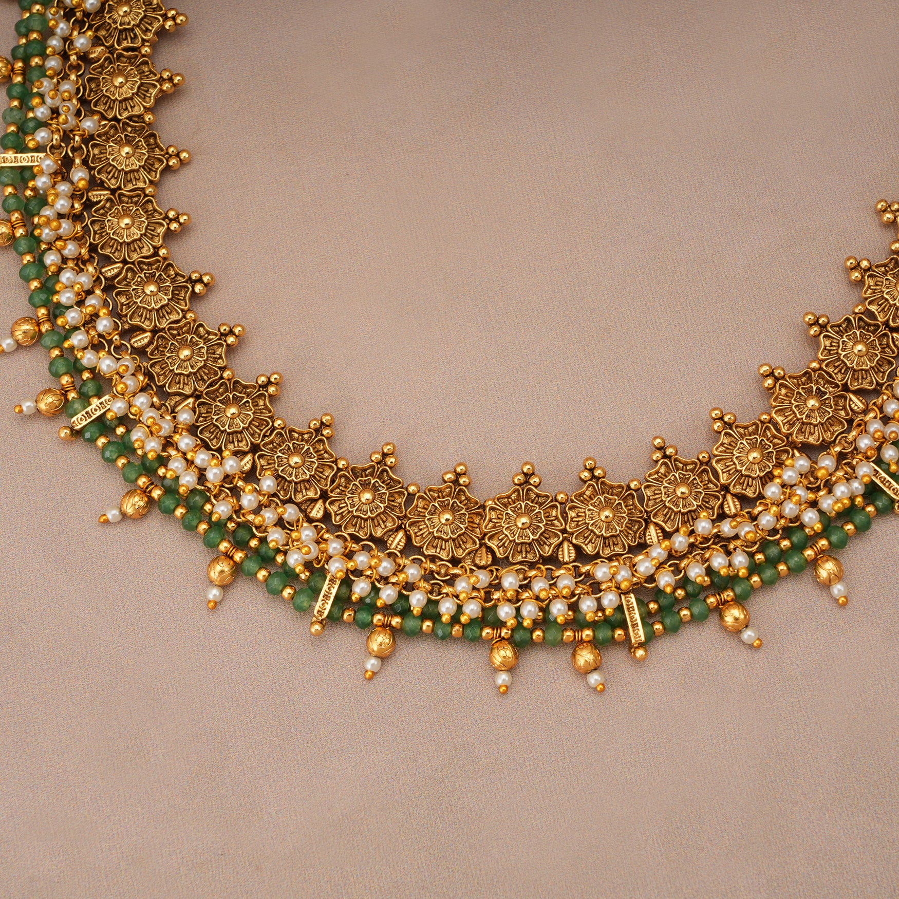 Amazing pearl floral antique gold green stone necklace set