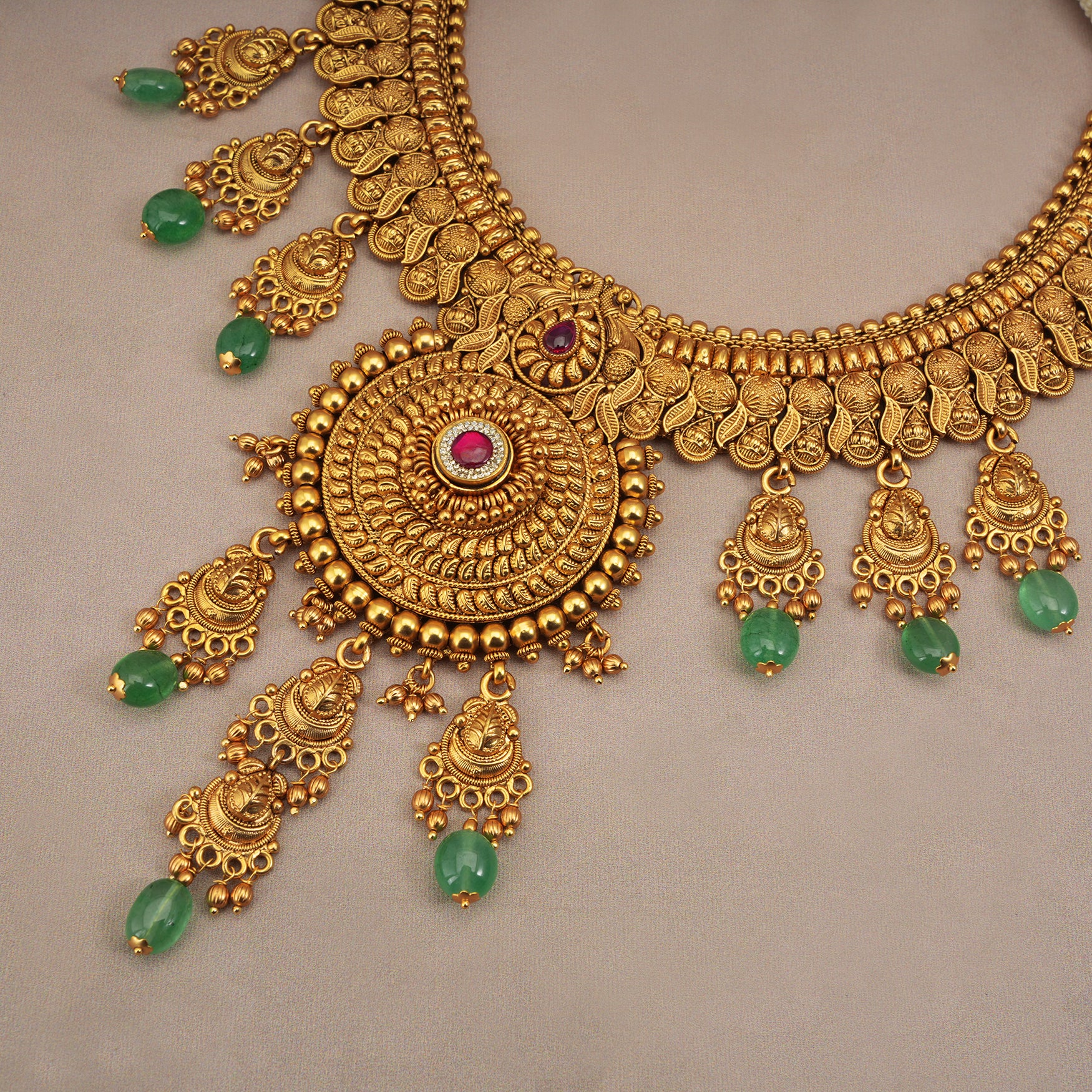 Amazing antique gold green stone necklace set with long earring