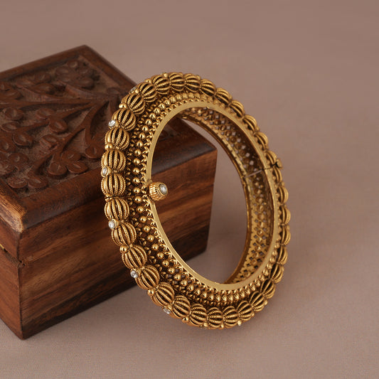 Gorgeous antique gold pacheli kada bangle