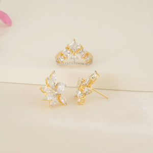 Amazing diamond stud with finger ring