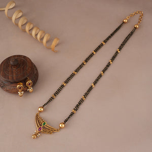 Sleek antique gold mangalsutra for women