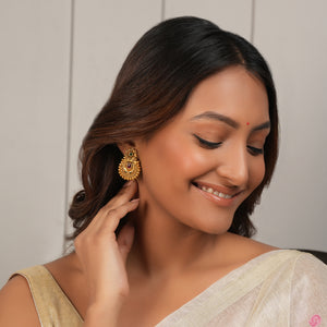 Stunning cute high gold polish earring