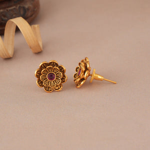 Antique gold floral layer stone pendant set with studs