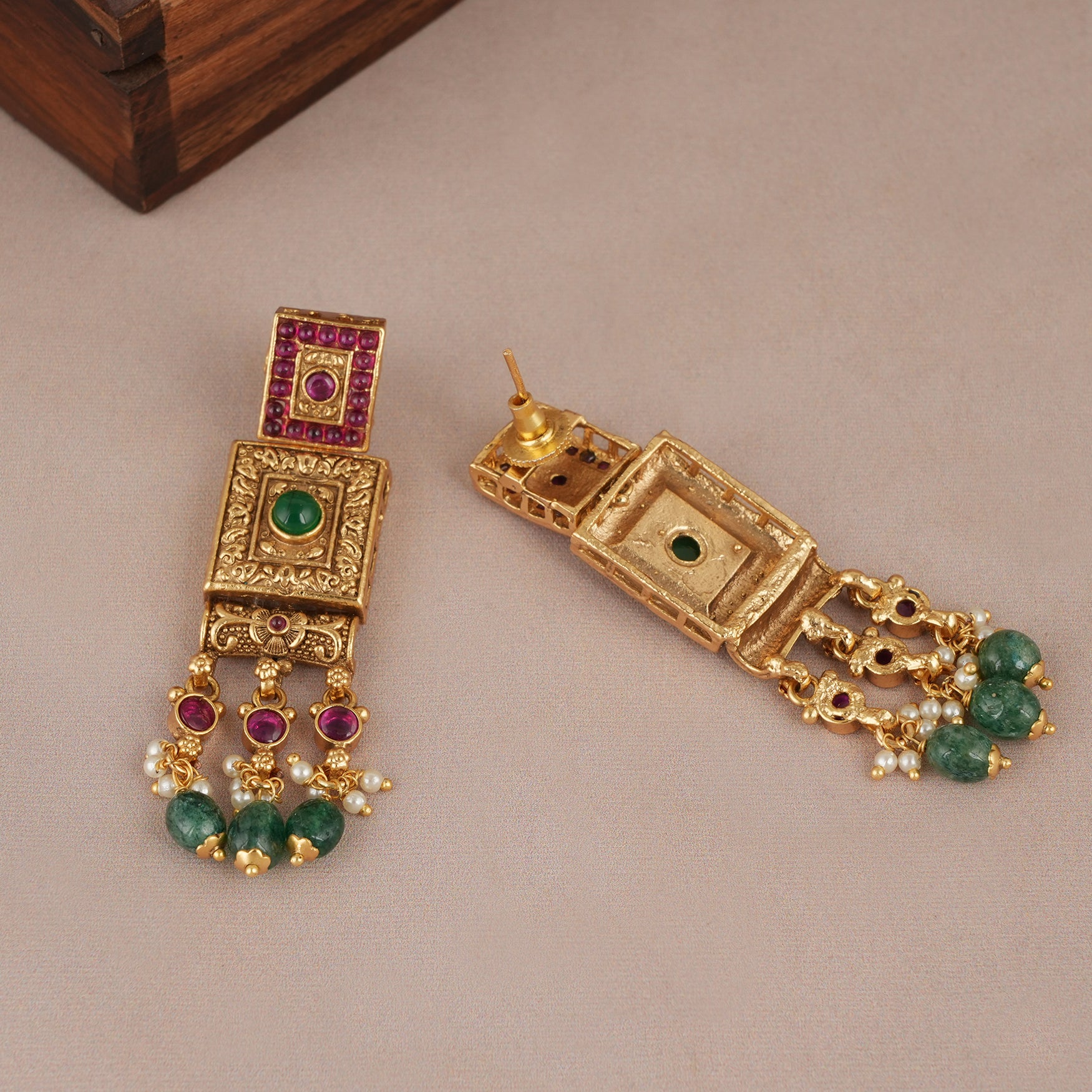 Stunning long multicolor antique gold necklace set