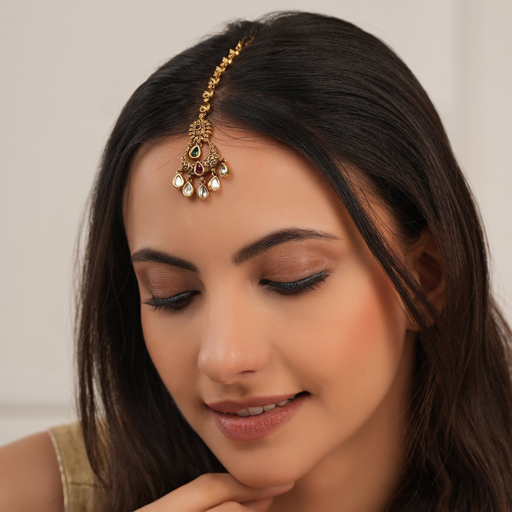 Cute antique gold multicolor kundan maangtika