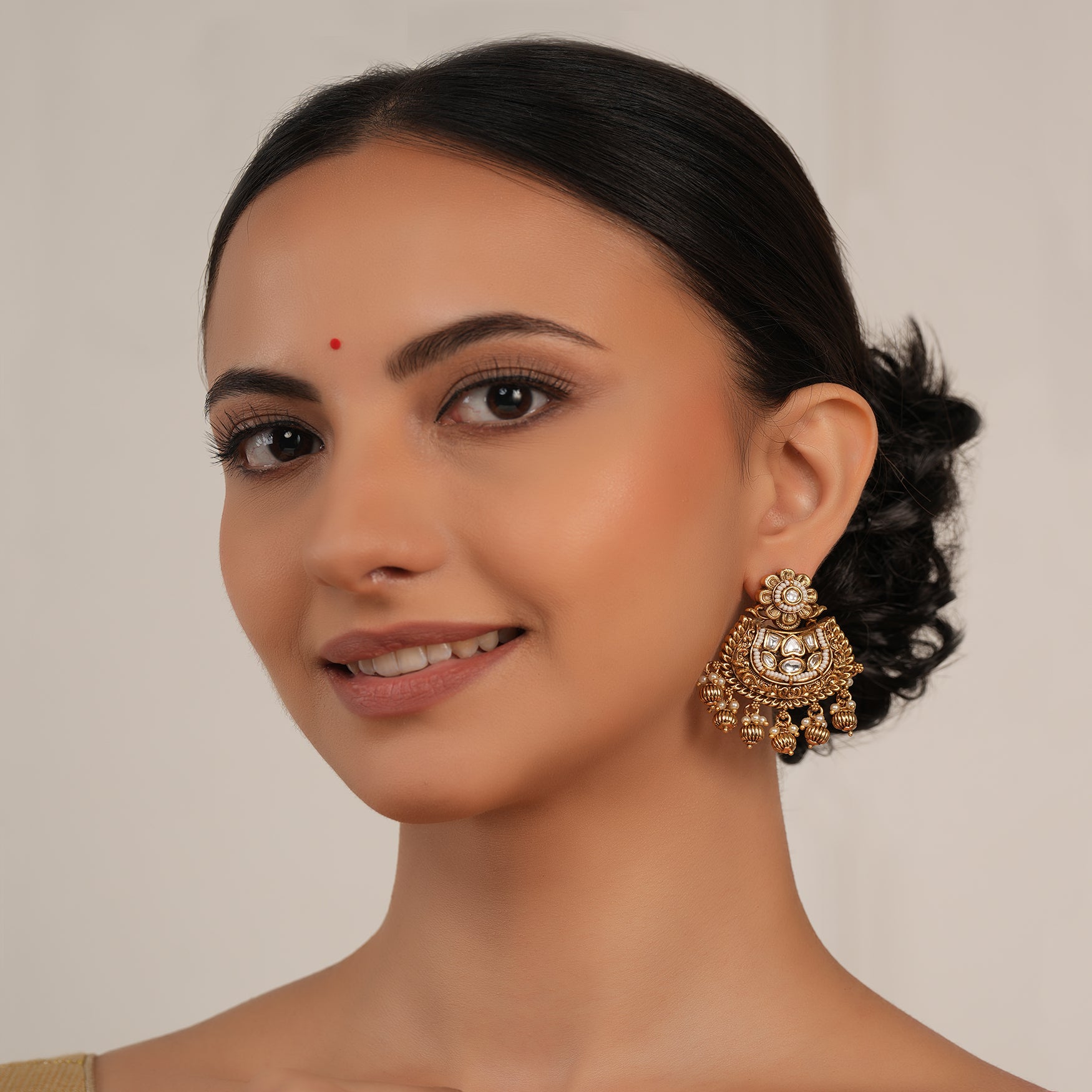 Gorgeous kundan antique gold pearl drop earring