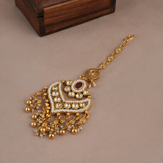 Stunning big antique gold kundan maangtika for women