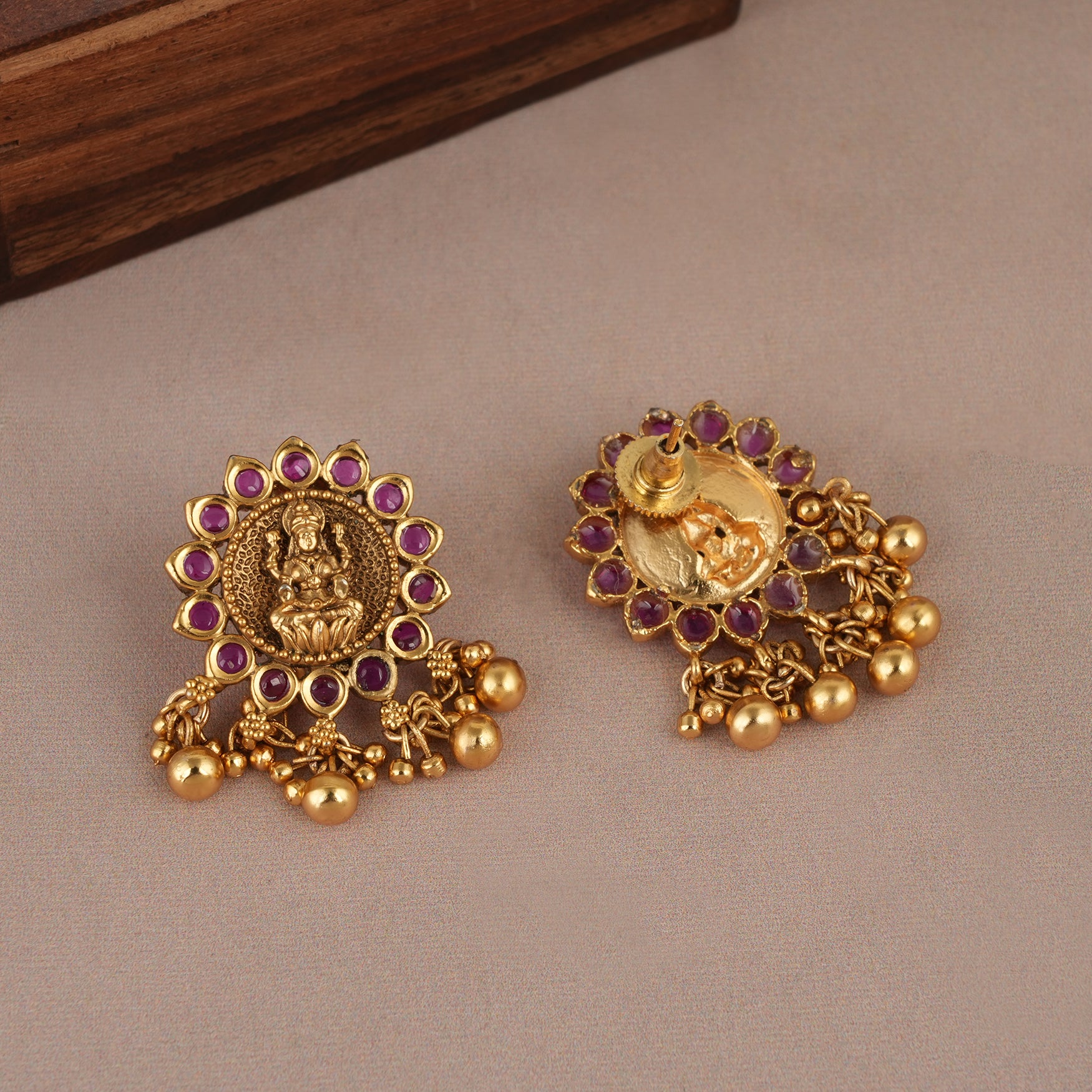 Cute antique gold maa lakshmi ruby choker set