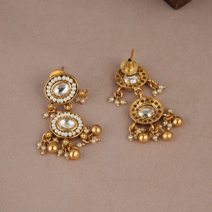 Amazing gold plated single line kundan necklace set