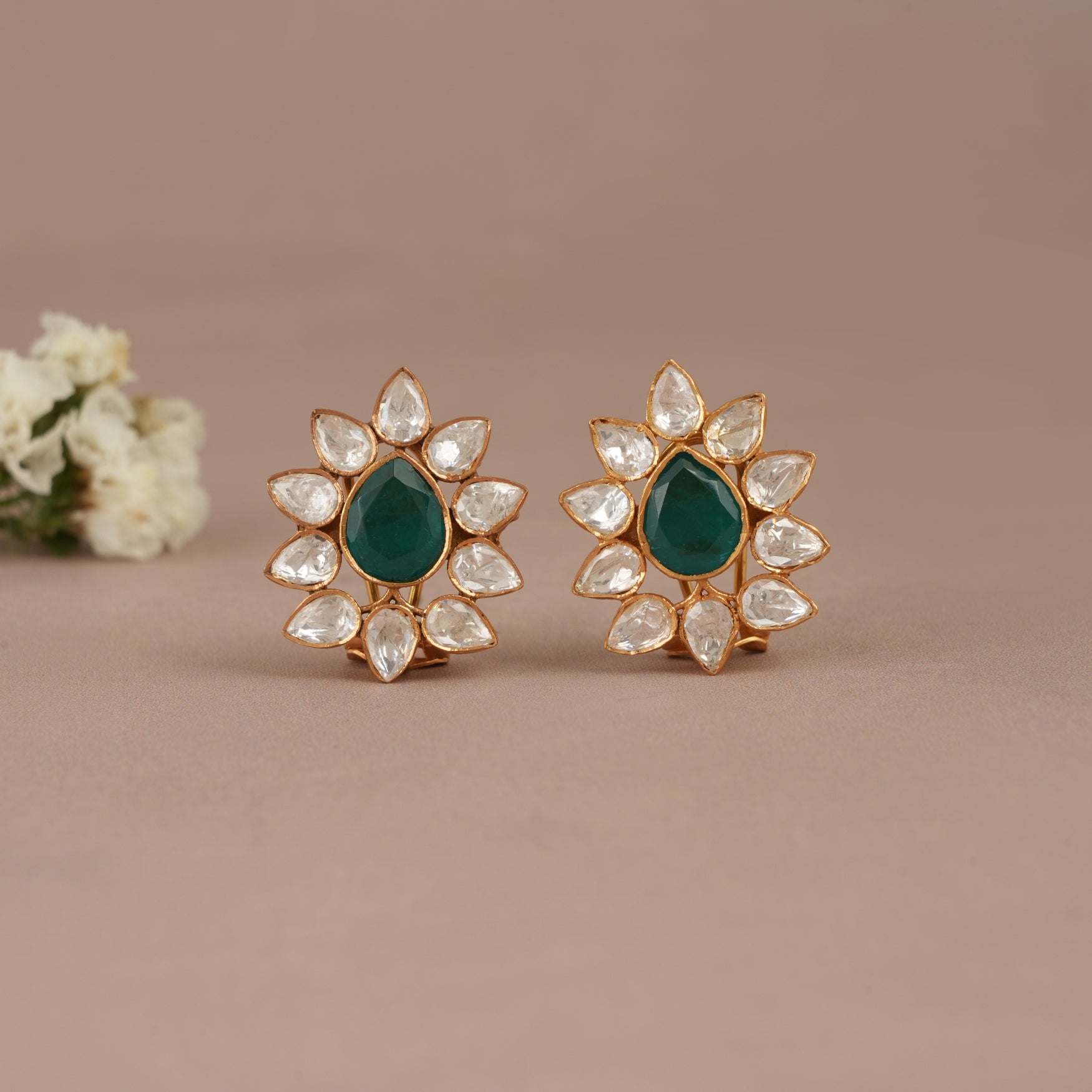 Stunning gold plated messonite kundan earring stud earring