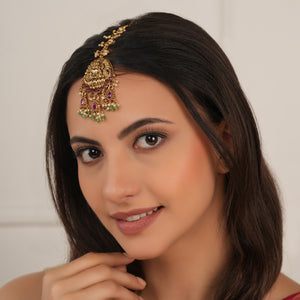Auspicious Maa lakshmi ruby antqiue gold maa lakshmi maangtika