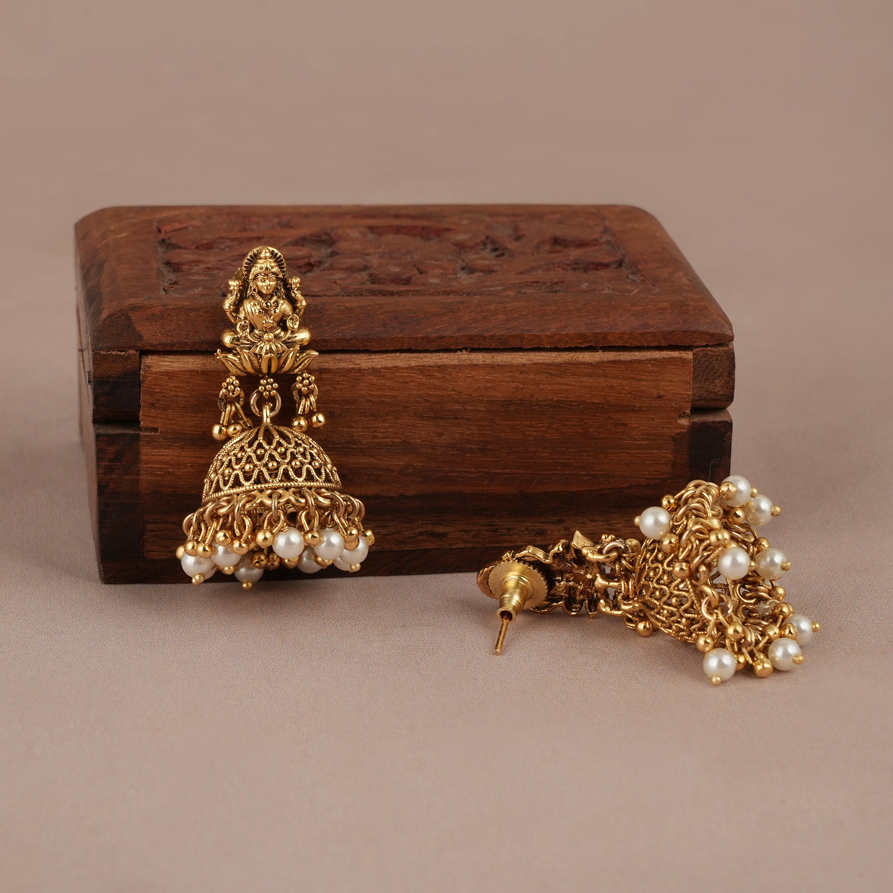 Auspicious antique gold ruby maa lakshmi necklace set | Temple jewellery