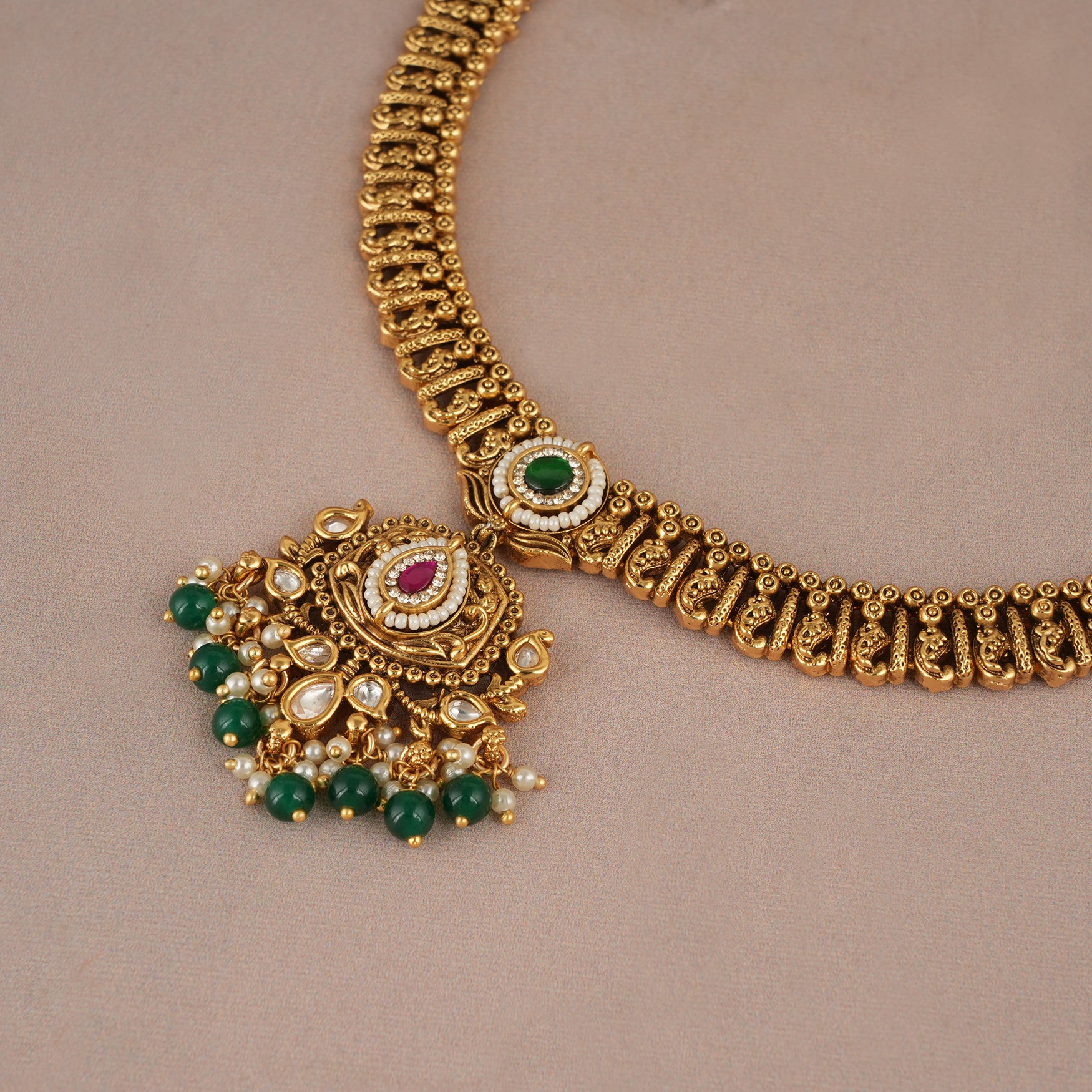 Amazing antique gold kundan stone necklace set